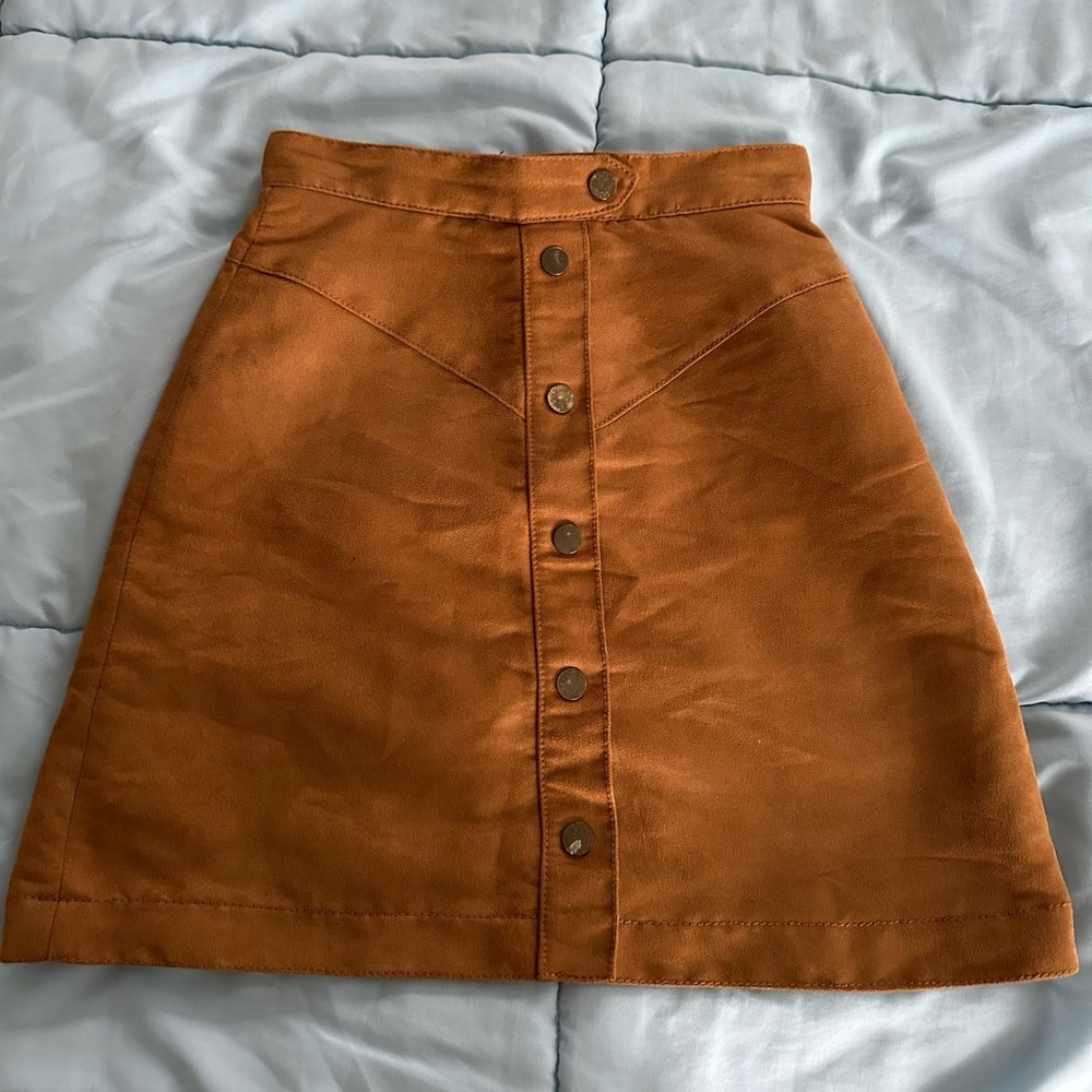 Brown skirt
